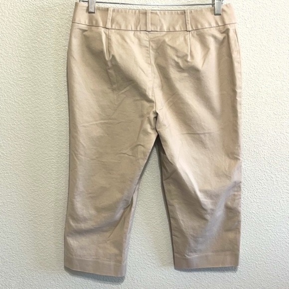 Halogen Taylor Fit Khaki Capris Pants - Picture 5 of 13